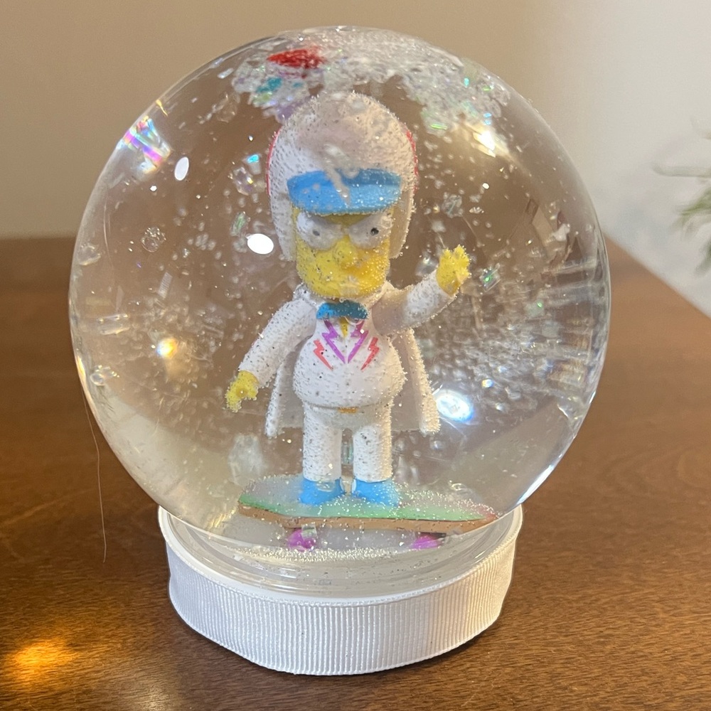 BART SIMPSON Snow Globe